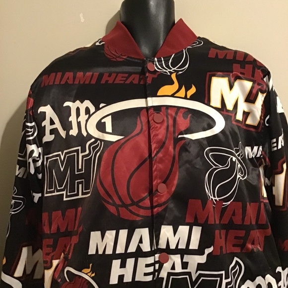 🔥SALE!Miami Heat, see pictures, jacket is in good cond., with some scratches,😎 - Picture 1 of 15